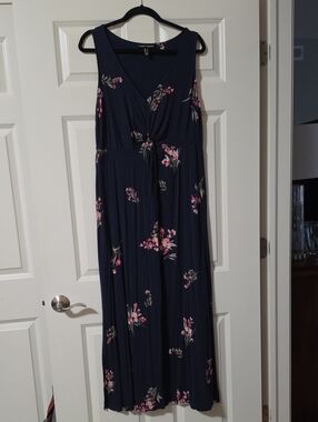 Love & Legend Navy Floral Tie-Waist Maxi Dress